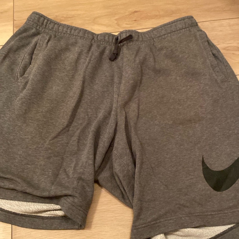 Mens nike XL shorts
